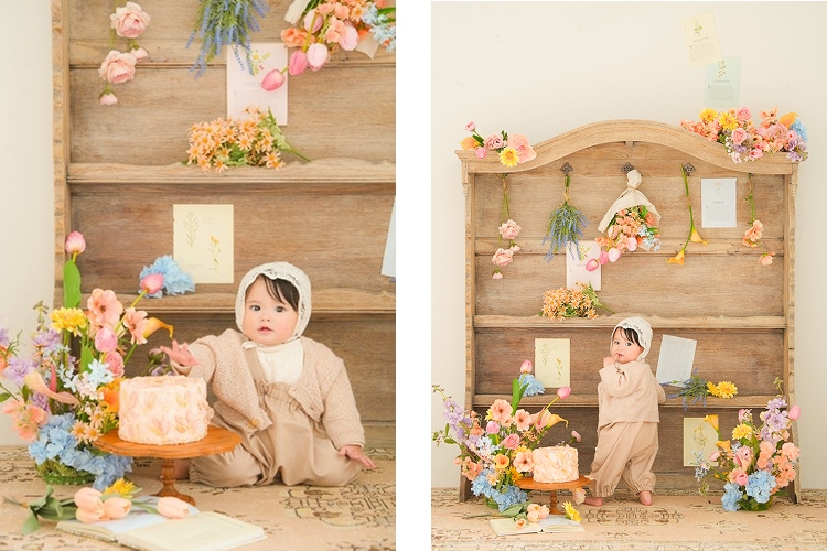 アンティーク家具と色とりどりの花に囲まれ、物語の世界に入り込んだような空間